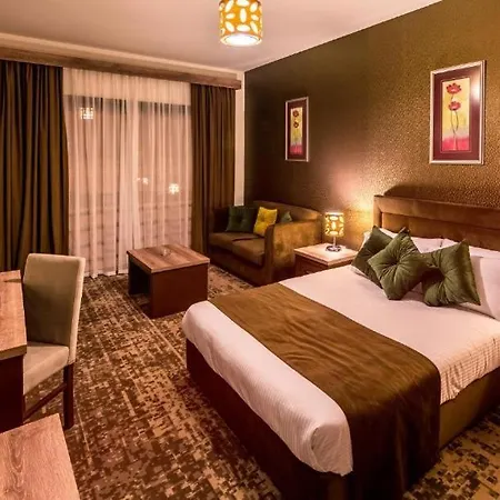 Trikomo Rooms 여관 Trikomo