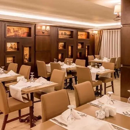 Trikomo Rooms 여관 Trikomo