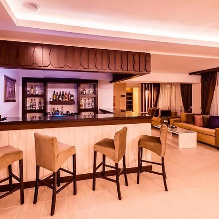 Inn Trikomo Rooms *